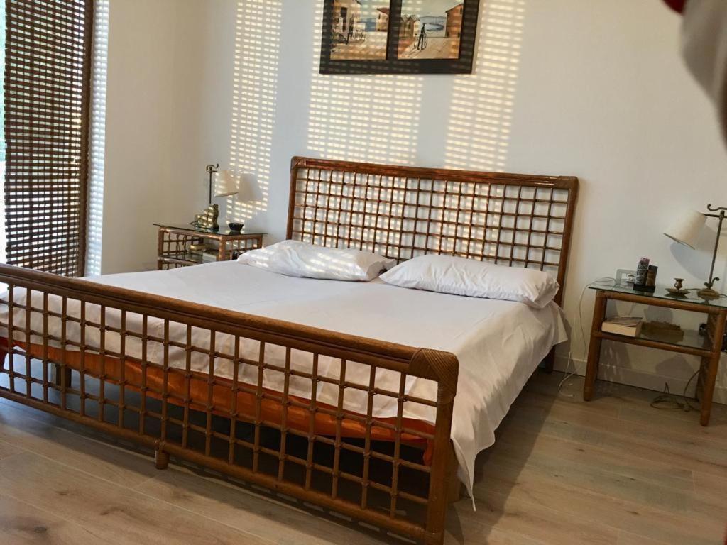 Rahoni Park & Suites Дхерми Экстерьер фото