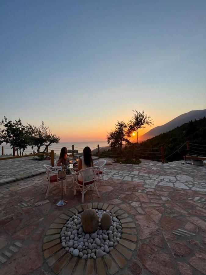 Rahoni Park & Suites Дхерми Экстерьер фото