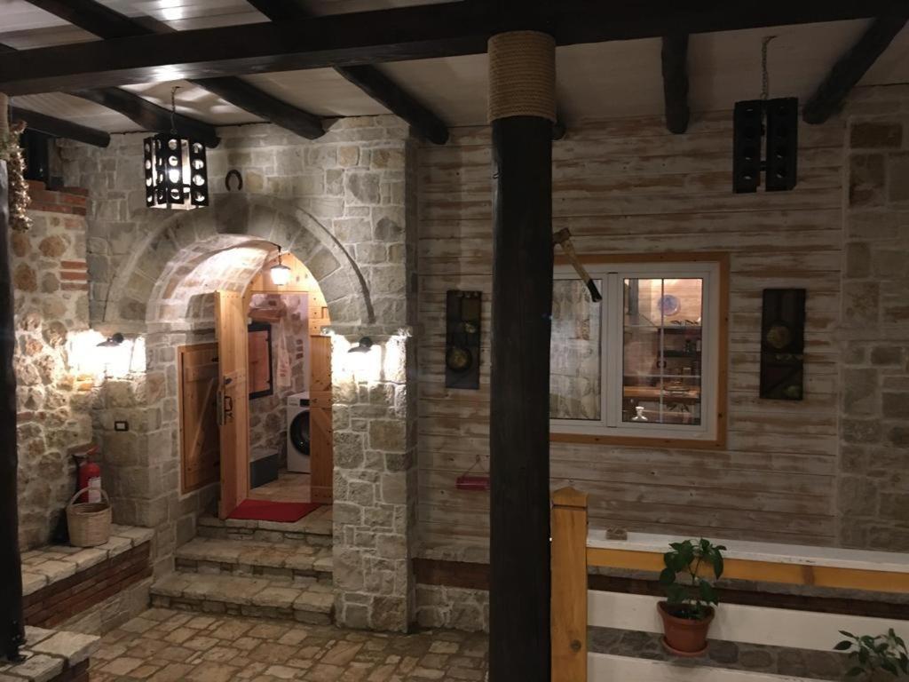 Rahoni Park & Suites Дхерми Экстерьер фото