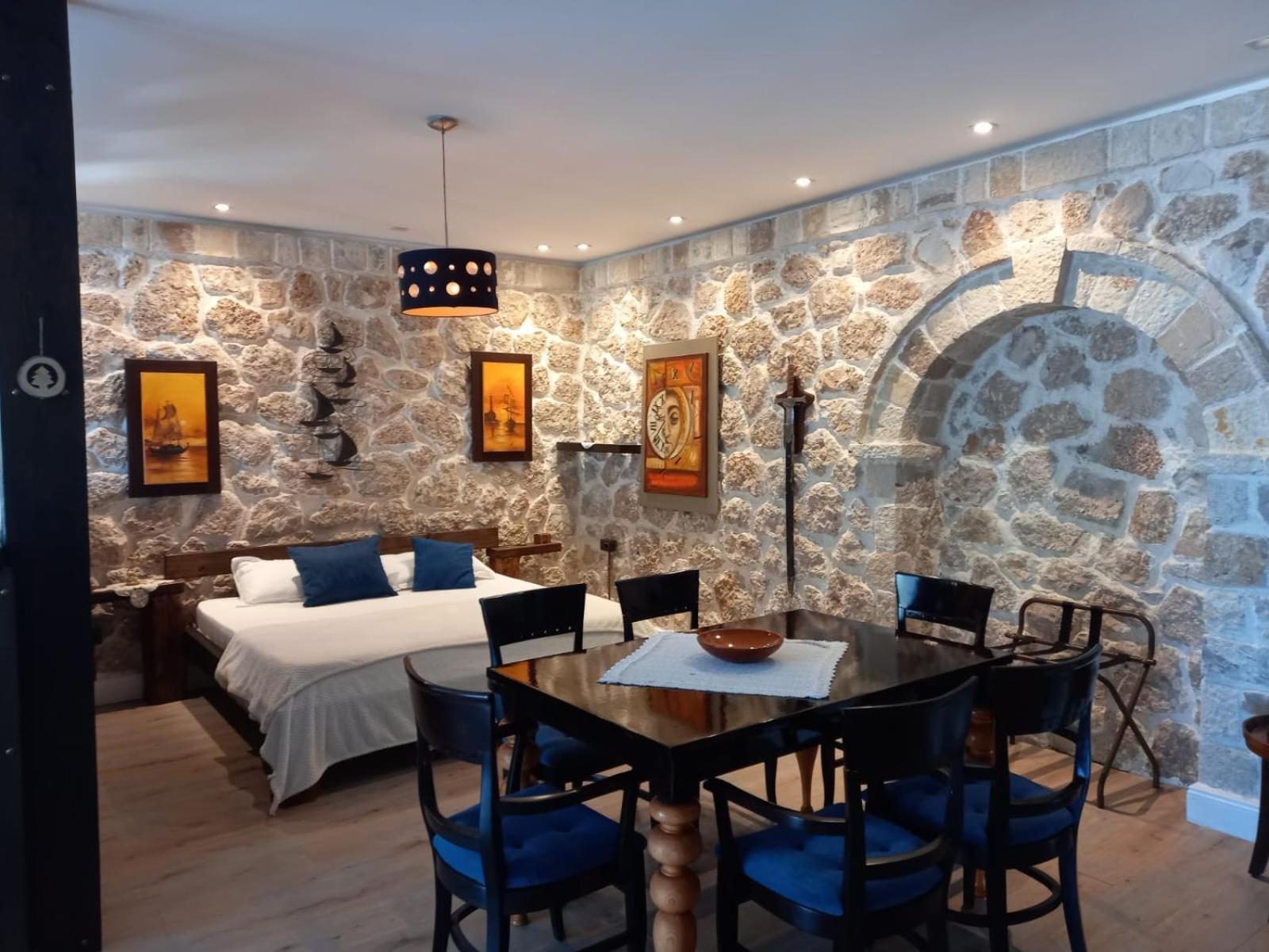 Rahoni Park & Suites Дхерми Экстерьер фото